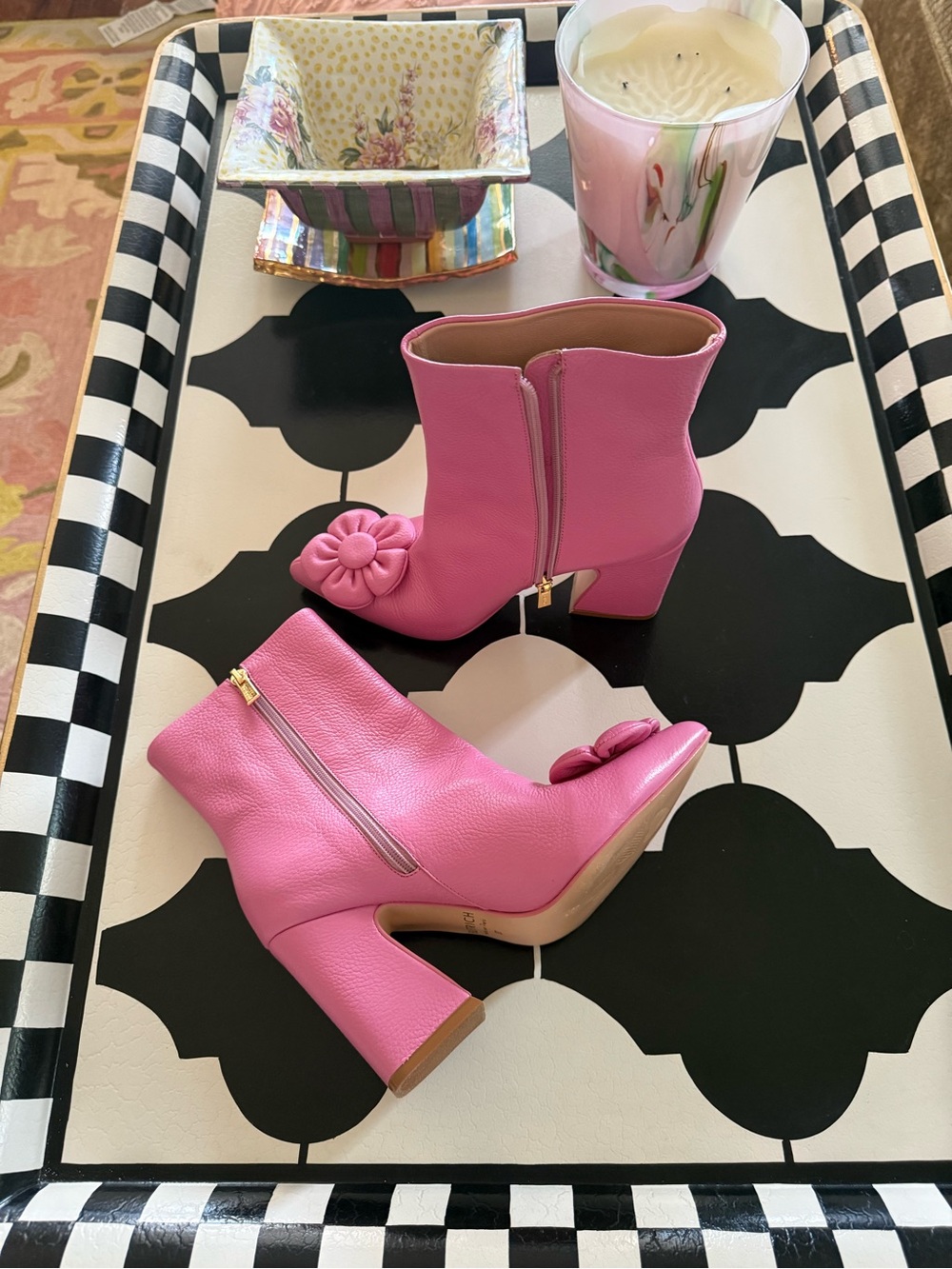 Pink Floral Appliqué Pointed-Toe Block-Heel Ankle Boots - Picture 4 of 10